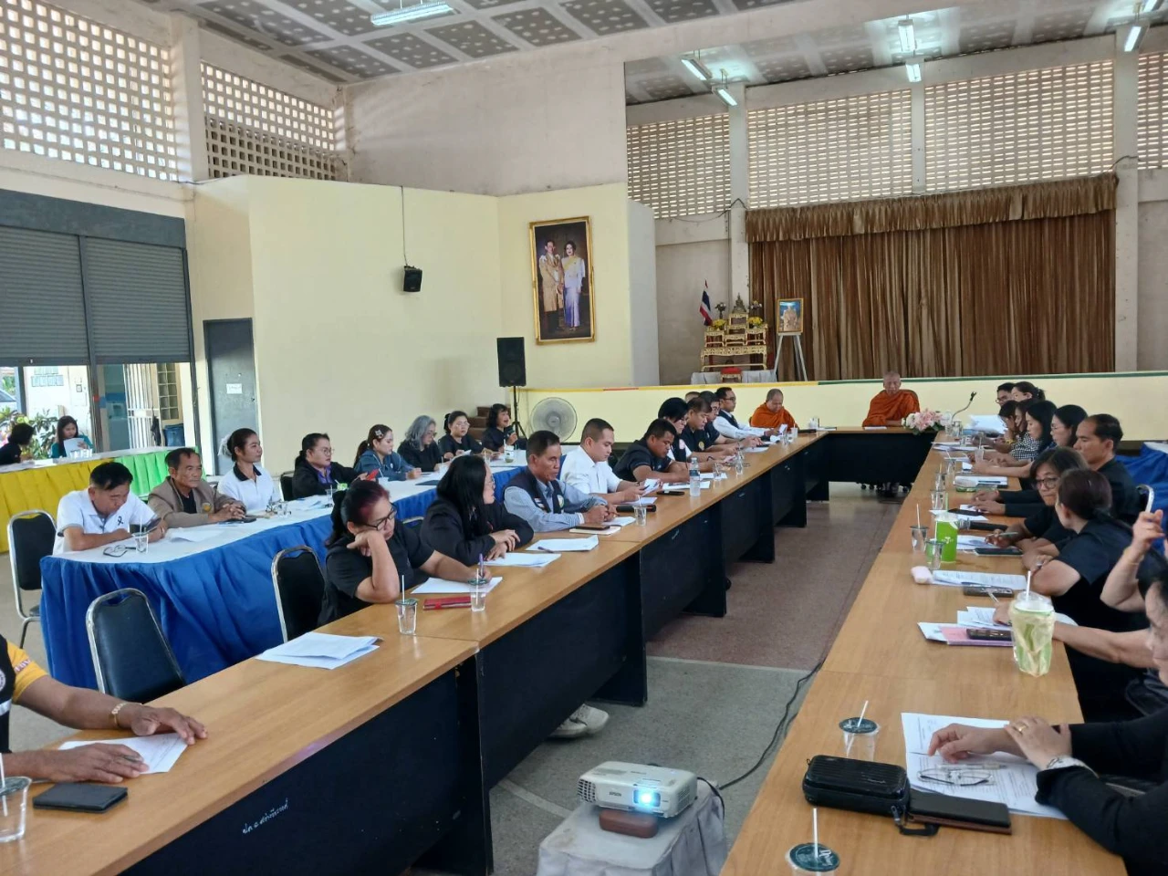 วันที่ 18 มีนาคม 2569 เวลา 09.30 น.นำโดยนายประสิทธิ์ บุญแก้ว นายกเทศมนตรีตำบลท่าช้าง นายบพิธ อุพันทา ผู้อำนวยการกองช่าง นางจีระนัน พัฒนพันธ์ ผู้อำนวยการกองคลัง และพนักงานเทศบาล เข้าร่วมประชุมหารือการจัดงานสืบสานประเพณีสดุดีสมเด็จพระมหาวีรวงศ์ ประจำปี 2569 ครั้งที่ 1/2569 ณ หอประชุมอำเภอสว่างวีระวงศ์ จังหวัดอุบลราชธานี